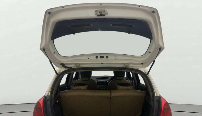 2013 Hyundai i20 SPORTZ 1.2, Petrol, Manual, 86,088 km, Boot Door Open