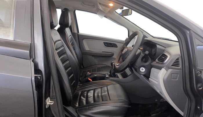 2021 Tata ALTROZ XE PETROL, Petrol, Manual, 49,668 km, Right Side Front Door Cabin