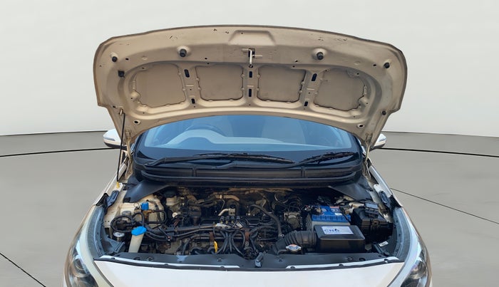 2017 Hyundai Elite i20 ASTA 1.2 (O), CNG, Manual, 1,39,563 km, Open Bonet