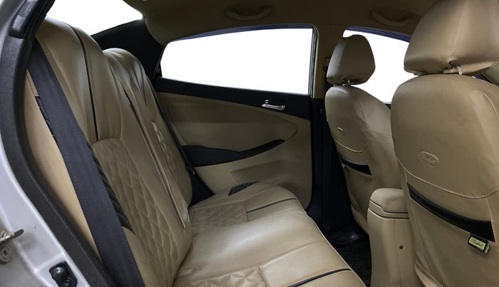 2014 Hyundai Verna FLUIDIC 1.4 VTVT CX, Petrol, Manual, 63,867 km, Right Side Rear Door Cabin