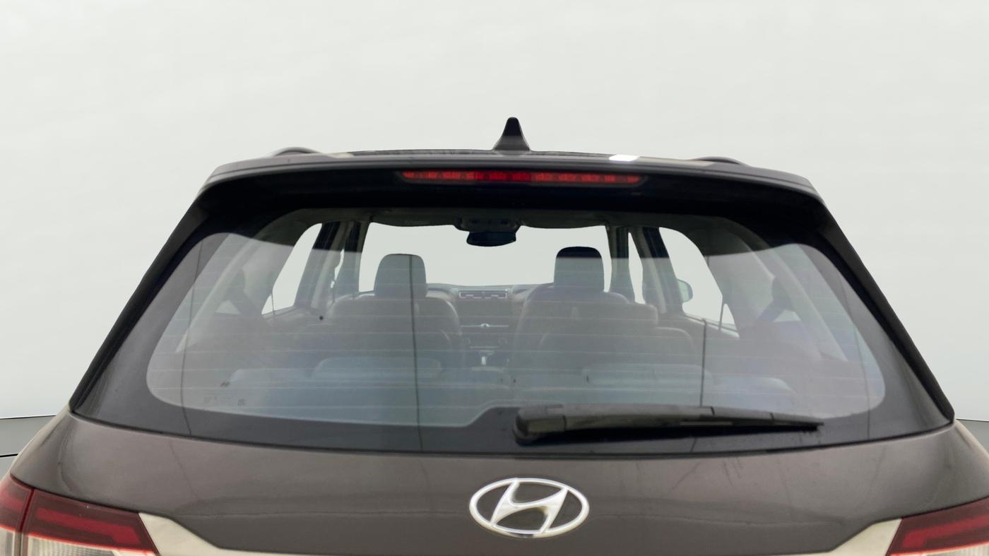 2021 Hyundai ALCAZAR 2.0 SIGNATURE (O) AT 6STR, Petrol, Automatic, 64,767 km, Rear Windshield