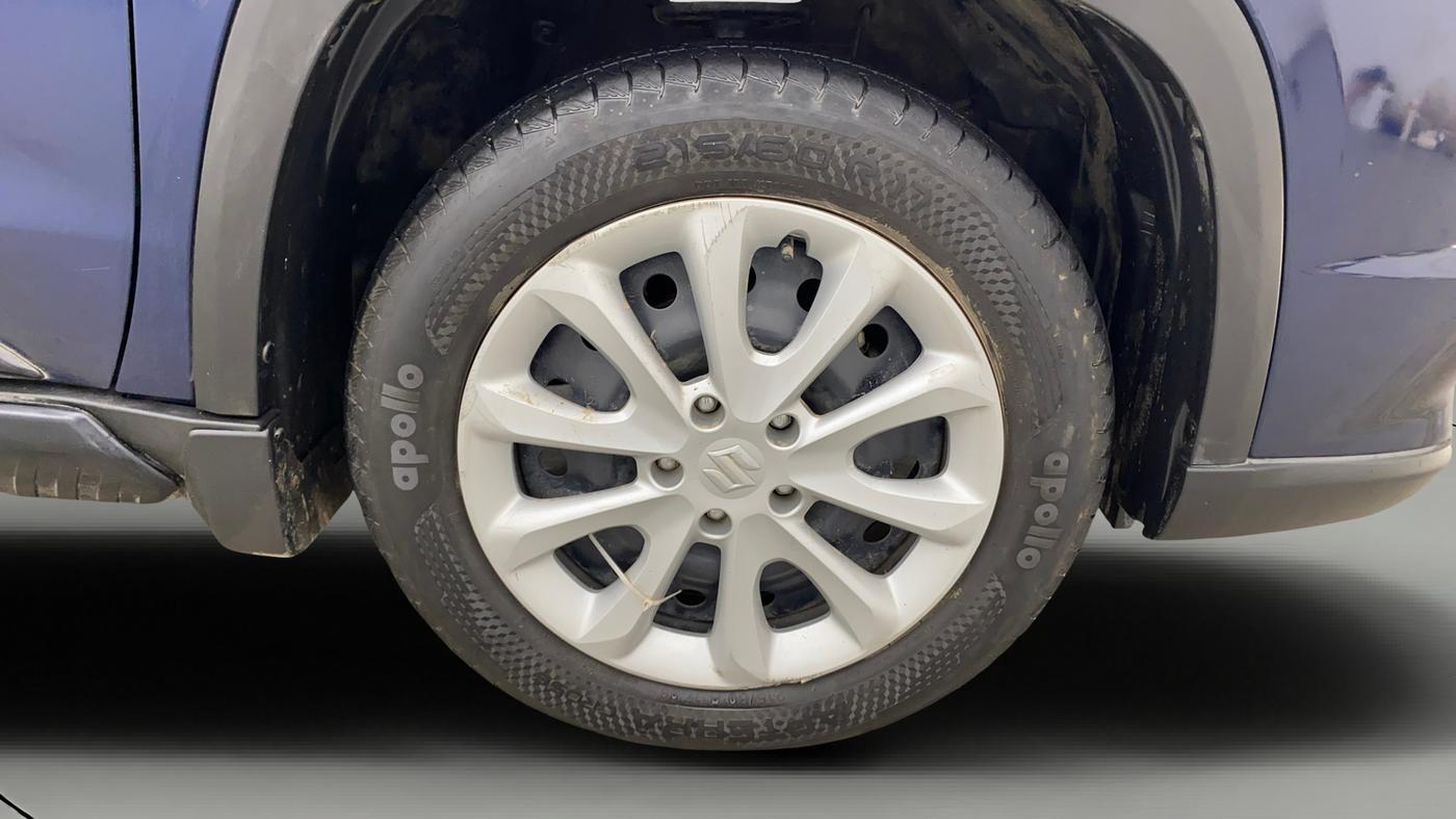2023 Maruti Grand Vitara DELTA SMART HYBRID, Petrol, Manual, 39,351 km, Right Front Wheel