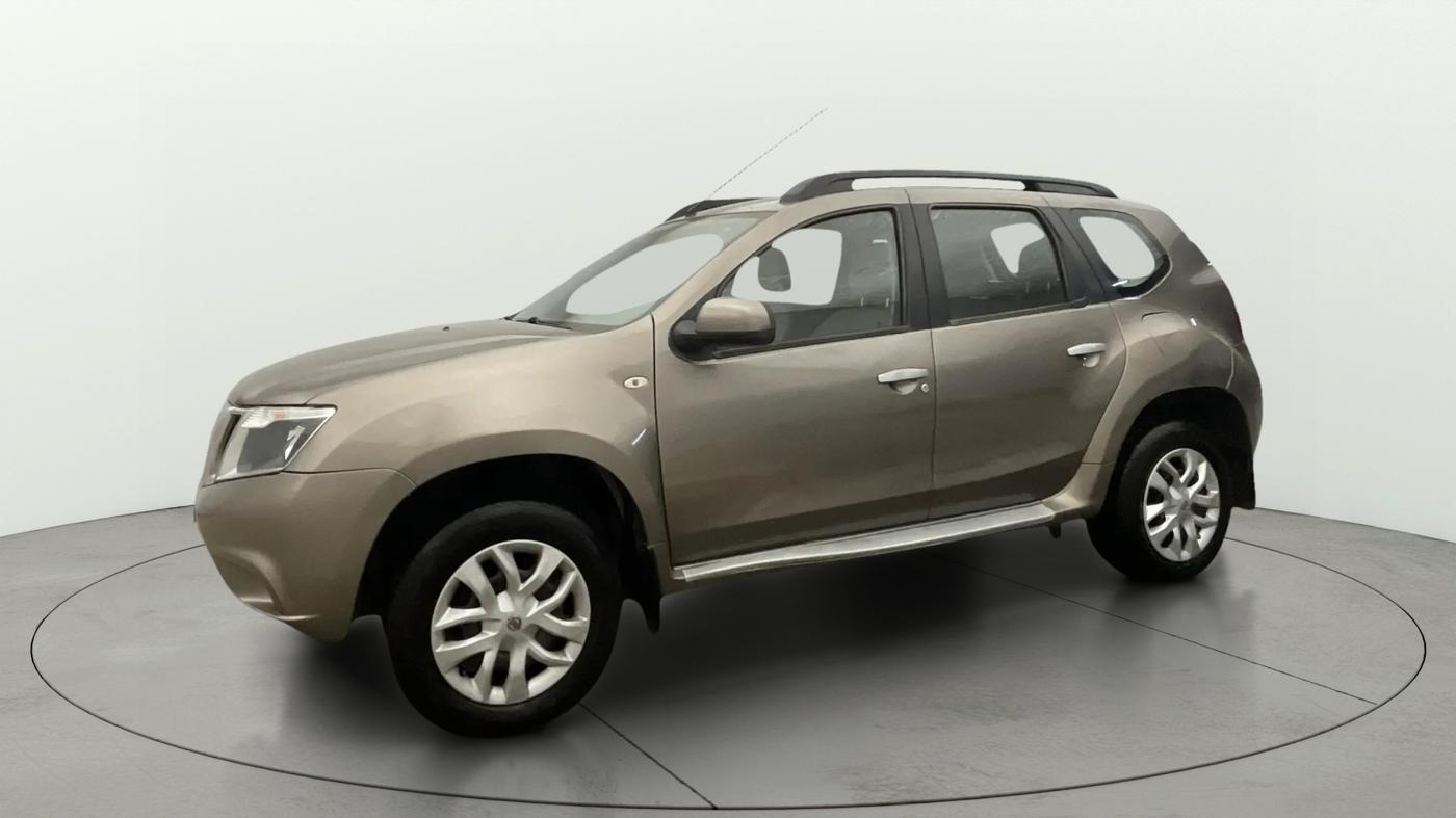 2015 Nissan Terrano XL (P), Petrol, Manual, 92,479 km, Left Back Diagonal