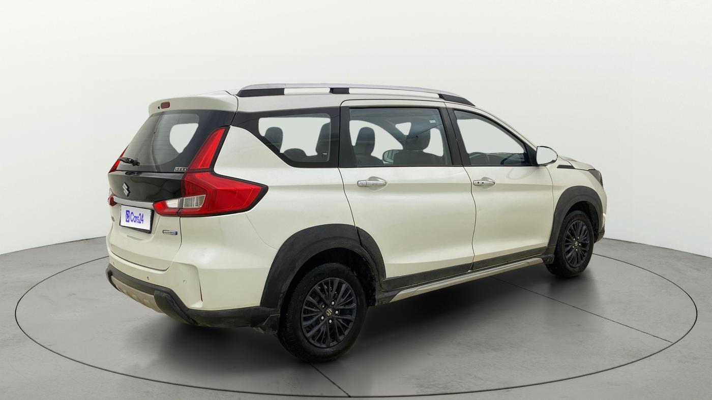 2021 Maruti XL6 ALPHA AT, Petrol, Automatic, 1,16,369 km, Right Back Diagonal