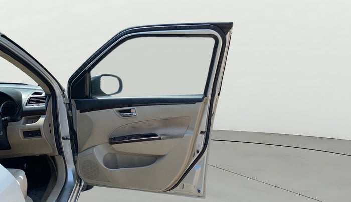 2013 Maruti Swift Dzire VXI, Petrol, Manual, 96,971 km, RHS Front Door