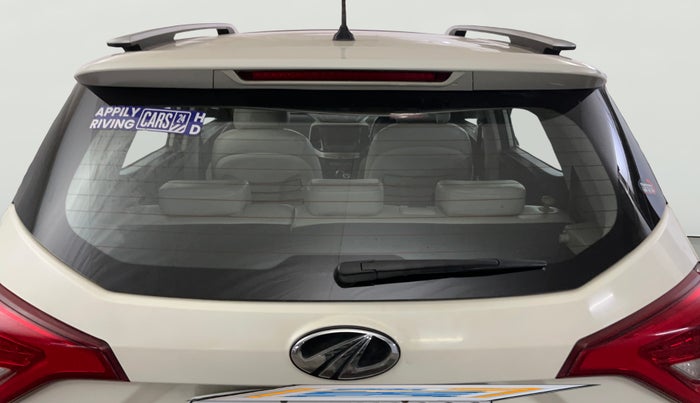 2019 Mahindra XUV300 W8 (O) 1.2 PETROL, Petrol, Manual, 75,045 km, Rear Windshield