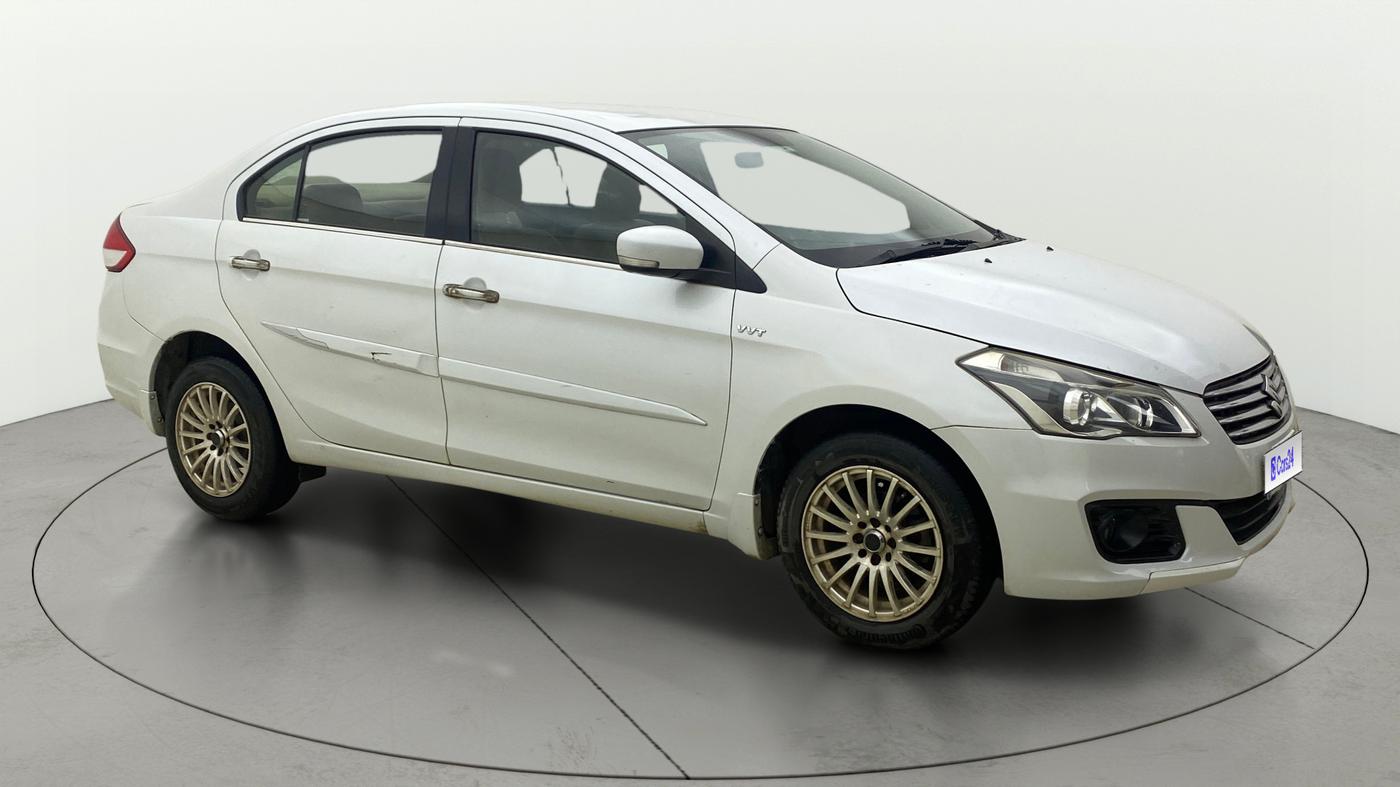 2016 Maruti Ciaz VXI+, Petrol, Manual, 75,442 km, Right Front Diagonal