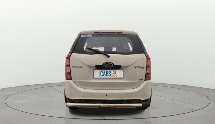 2017 Mahindra XUV500 W6, Diesel, Manual, 96,266 km, Back/Rear