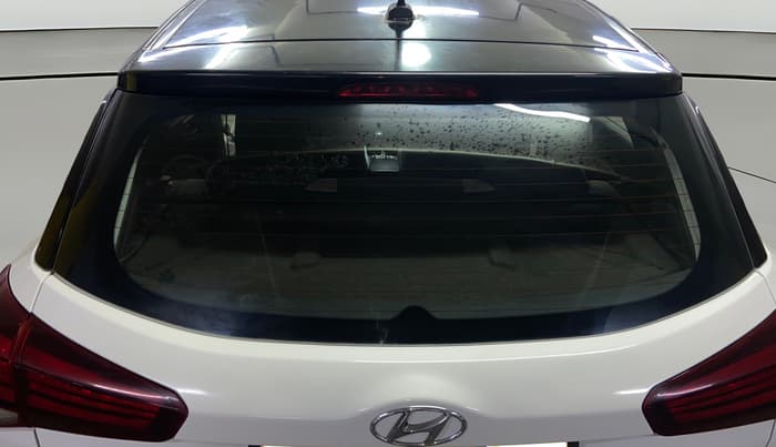 2018 Hyundai Elite i20 ASTA 1.2  CVT, Petrol, Automatic, 1,03,895 km, Rear Windshield