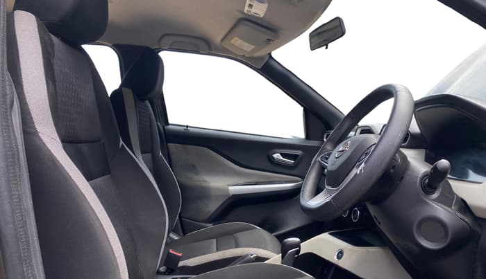 2021 Nissan MAGNITE XV TURBO CVT, Petrol, Automatic, 18,496 km, Right Side Front Door Cabin