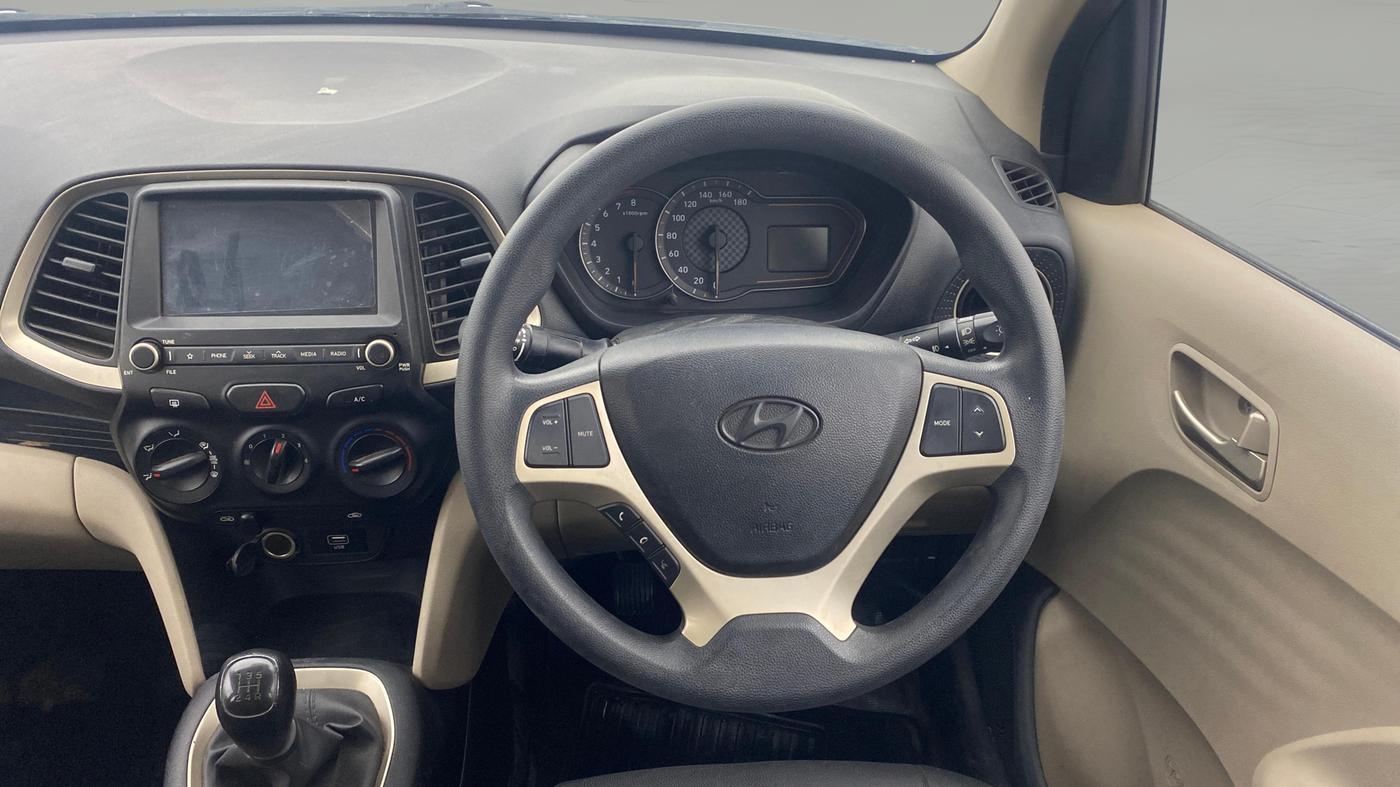 2019 Hyundai NEW SANTRO SPORTZ MT, Petrol, Manual, 67,087 km, Steering Wheel Close Up