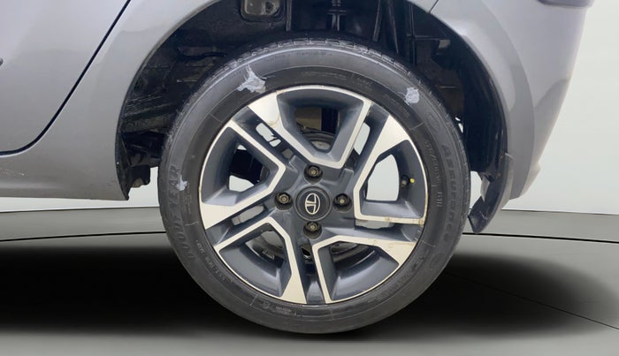 2020 Tata Tiago XZ PLUS PETROL, Petrol, Manual, 29,819 km, Left Rear Wheel