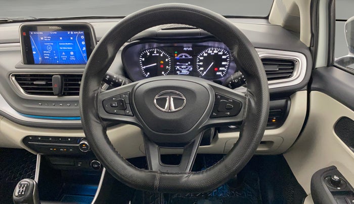2022 Tata ALTROZ XZ PETROL, Petrol, Manual, 25,933 km, Steering Wheel Close Up