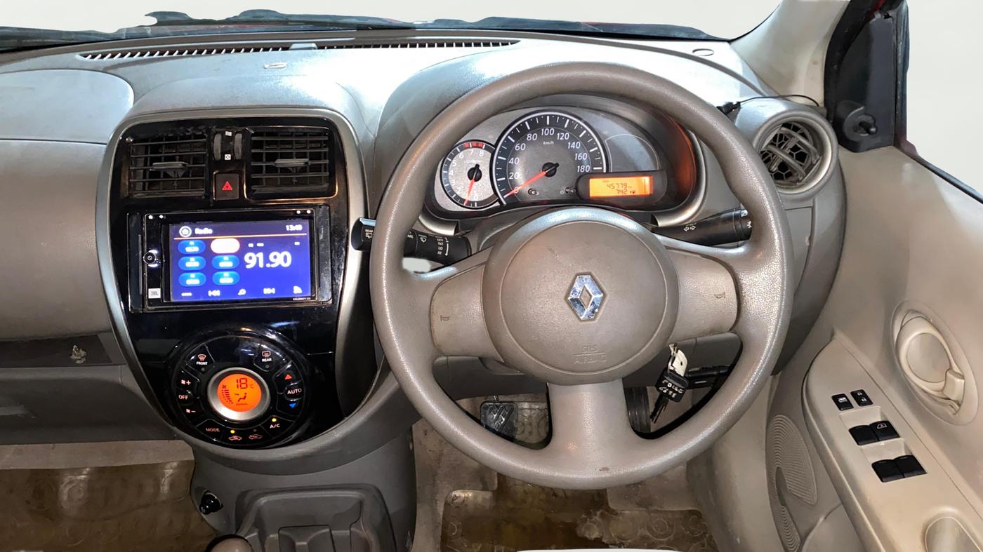 2015 Renault Pulse RXL PETROL, Petrol, Manual, 45,776 km, Steering Wheel Close Up