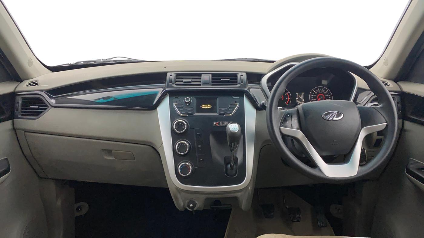 2016 Mahindra Kuv100 K8 5 STR, Petrol, Manual, 24,538 km, Dashboard