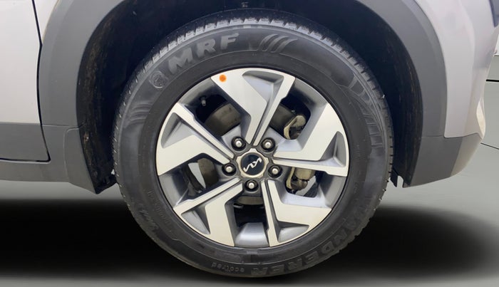2022 KIA SONET HTX 1.0 IMT, Petrol, Manual, 26,392 km, Right Front Wheel