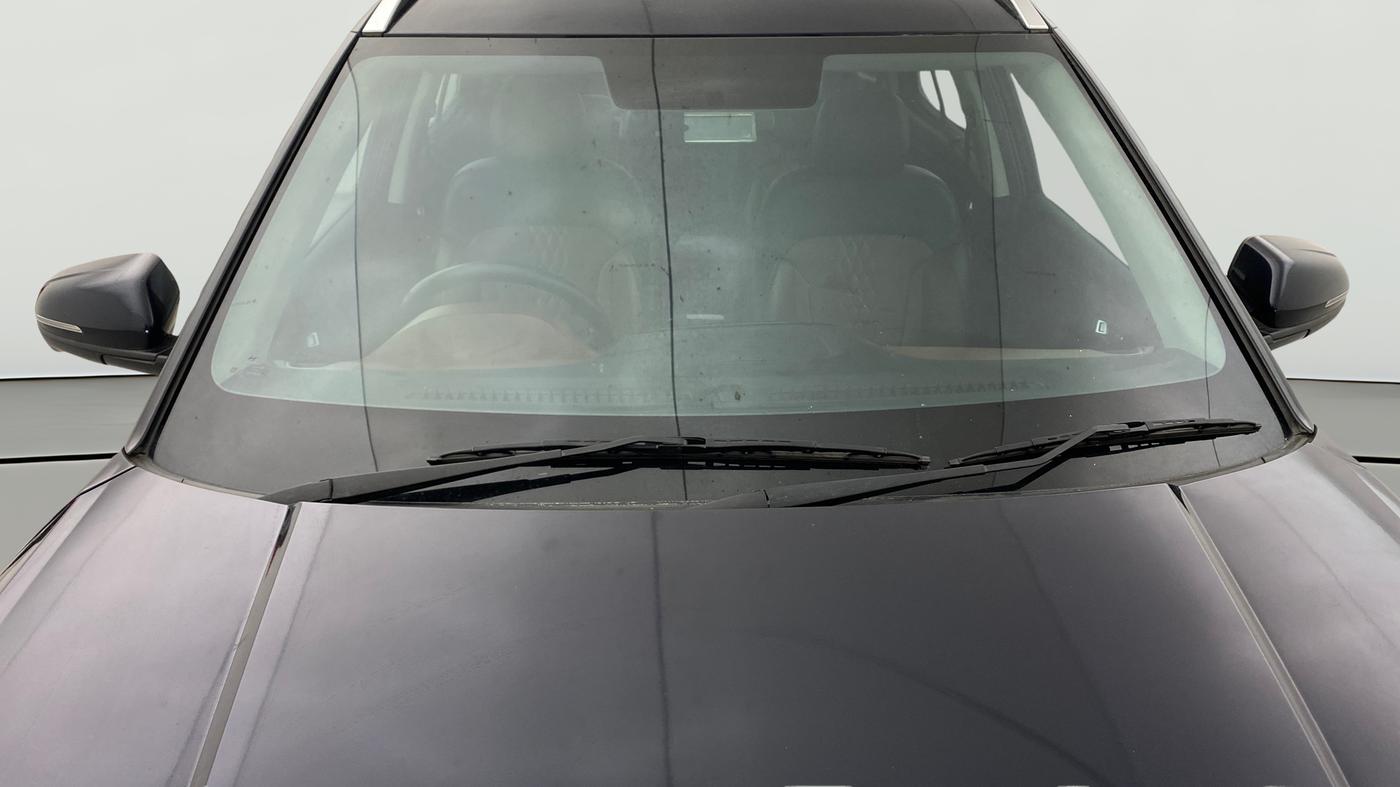 2022 Hyundai ALCAZAR 2.0 SIGNATURE MT 6STR, Petrol, Manual, 1,27,372 km, Front Windshield