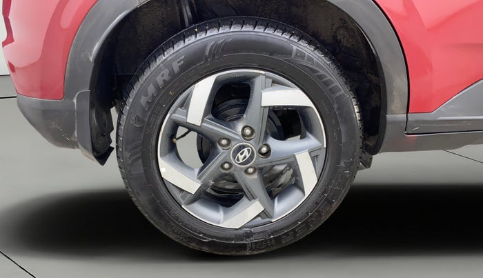 2019 Hyundai VENUE SX(O) 1.4 CRDI, Diesel, Manual, 1,47,495 km, Right Rear Wheel