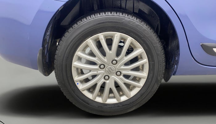 2020 Maruti Dzire ZXI, Petrol, Manual, 49,400 km, Right Rear Wheel
