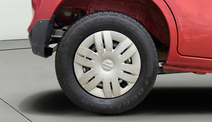 2017 Maruti Alto 800 LXI, Petrol, Manual, 69,644 km, Right Rear Wheel