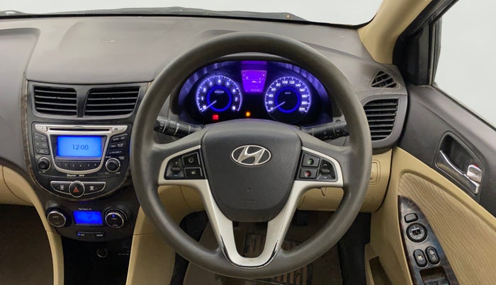 2012 Hyundai Verna FLUIDIC 1.6 VTVT SX, CNG, Manual, 99,536 km, Steering Wheel Close Up