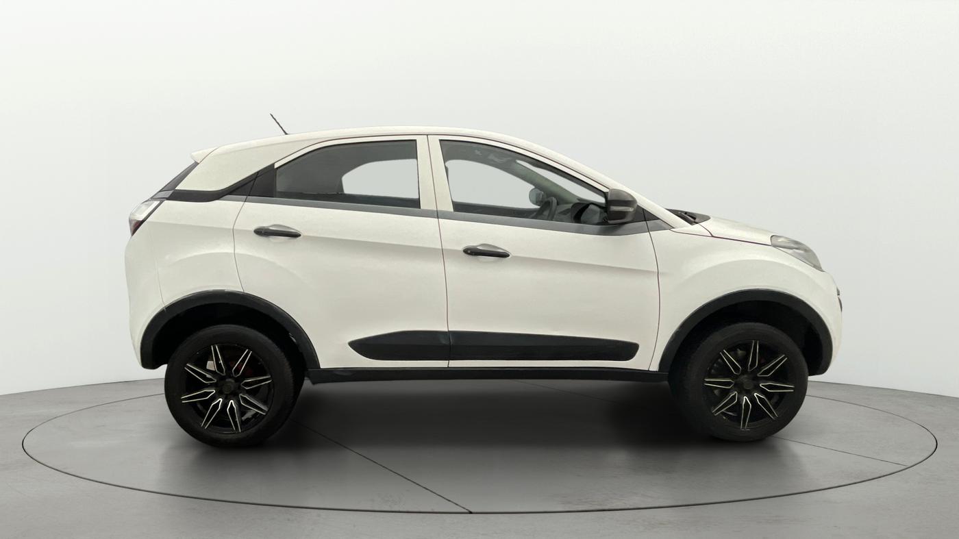 2019 Tata NEXON XM PETROL, Petrol, Manual, 93,271 km, Right Side View