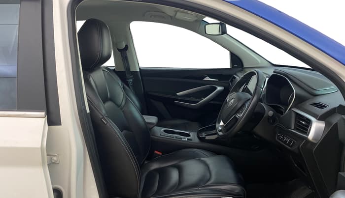 2021 MG HECTOR SMART 1.5 DCT PETROL, Petrol, Automatic, 24,296 km, Right Side Front Door Cabin