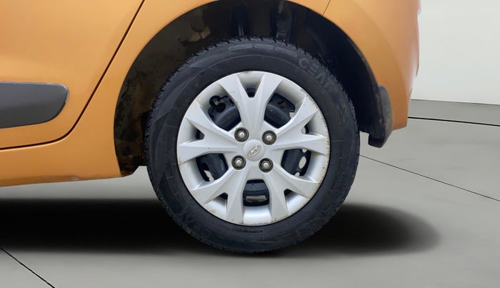 2014 Hyundai Grand i10 SPORTZ 1.2 KAPPA VTVT, Petrol, Manual, 25,663 km, Left Rear Wheel
