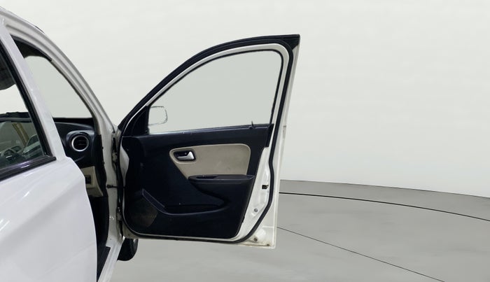 2020 Maruti Alto LXI, Petrol, Manual, 32,553 km, RHS Front Door