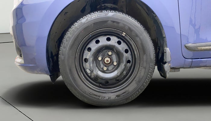 2020 Maruti Dzire VXI, Petrol, Manual, 41,988 km, Left Front Wheel