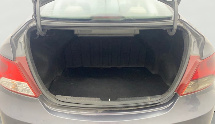 2014 Hyundai Verna FLUIDIC 1.6 CRDI SX, Diesel, Manual, 1,46,813 km, Boot Open Zoomed View