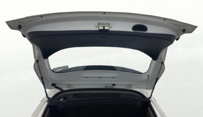 2022 KIA SELTOS HTK PLUS 1.5, Petrol, Manual, 25,876 km, Boot Door Open