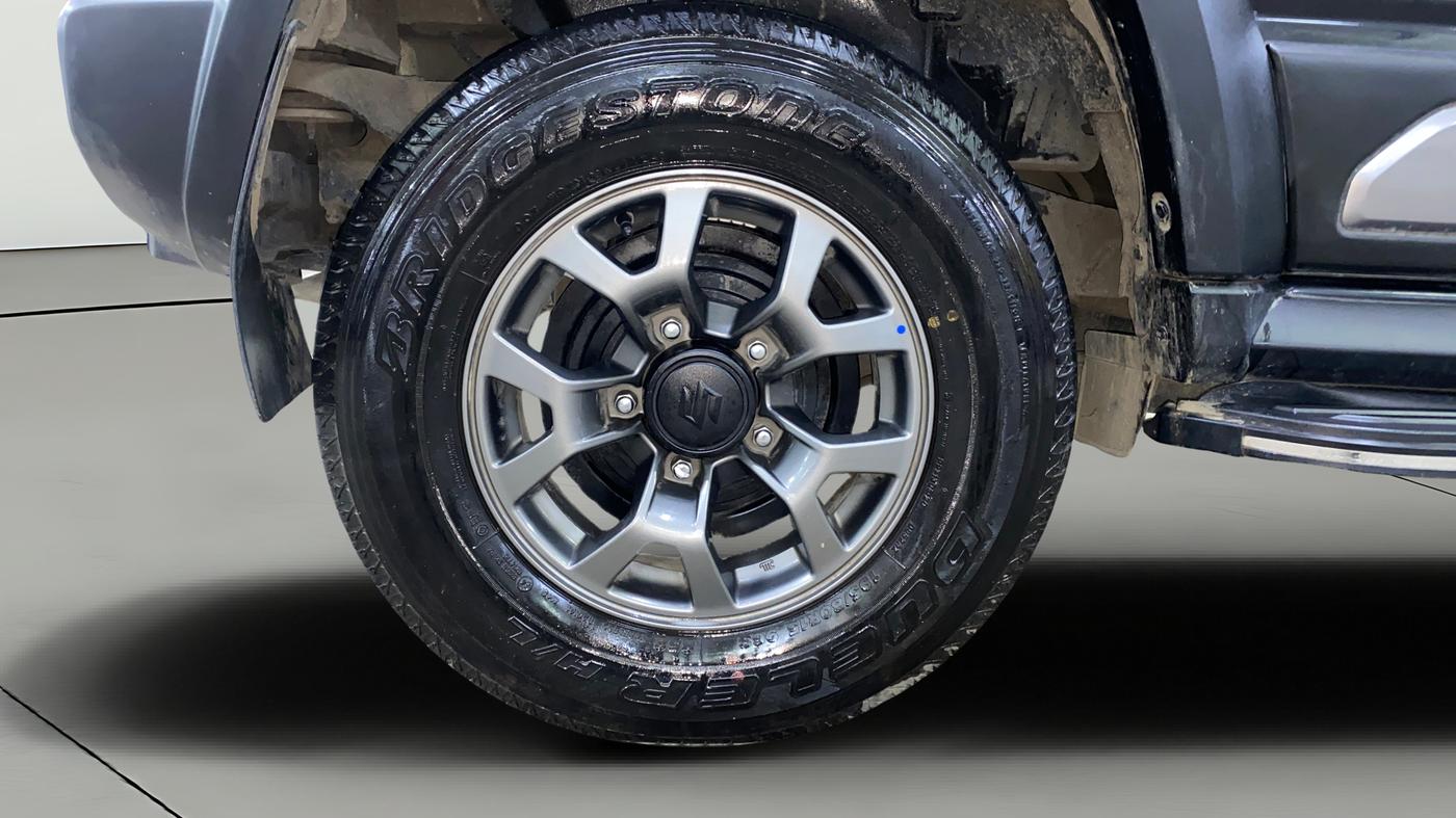 2024 Maruti JIMNY ALPHA ALL GRIP PRO AT, Petrol, Automatic, 7,384 km, Right Rear Wheel