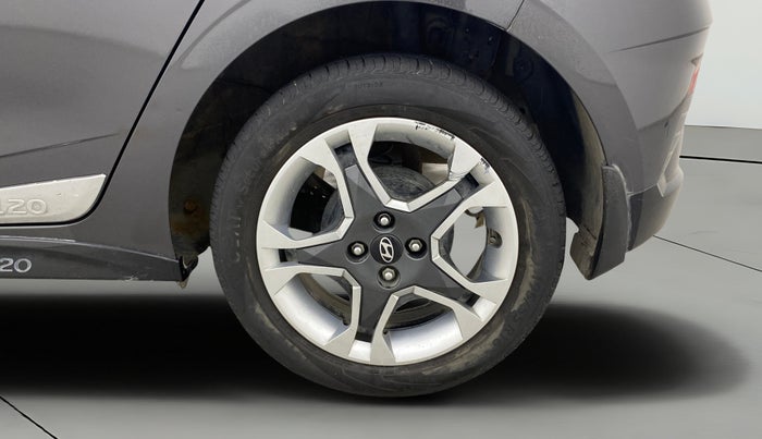 2023 Hyundai NEW I20 SPORTZ 1.2 IVT, Petrol, Automatic, 28,281 km, Left Rear Wheel