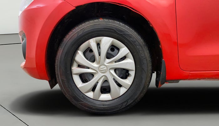2022 Maruti Swift VXI, Petrol, Manual, 38,235 km, Left Front Wheel