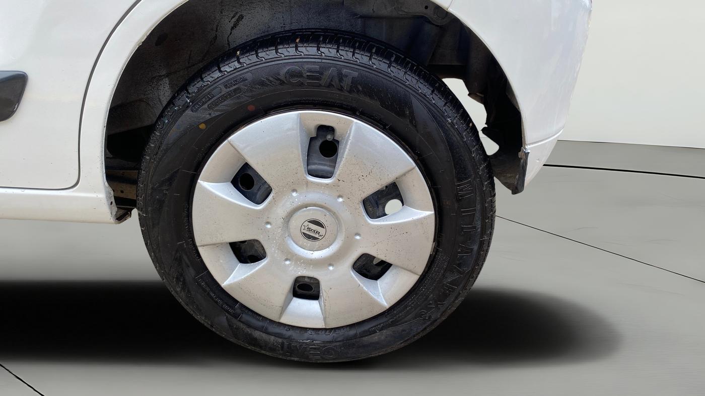 2017 Maruti Wagon R 1.0 VXI, CNG, Manual, 1,32,273 km, Left Rear Wheel