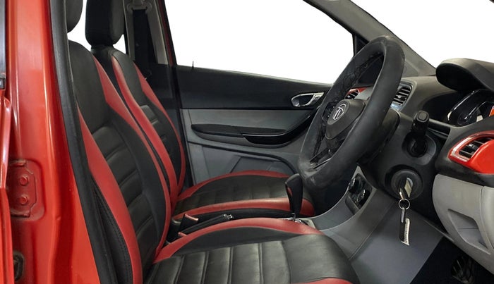 2020 Tata Tiago XZA PLUS PETROL, Petrol, Automatic, 36,825 km, Right Side Front Door Cabin