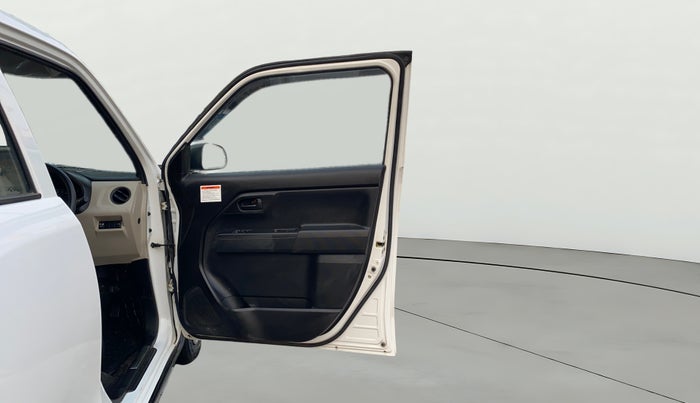 2021 Maruti New Wagon-R LXI CNG 1.0, CNG, Manual, 14,382 km, RHS Front Door