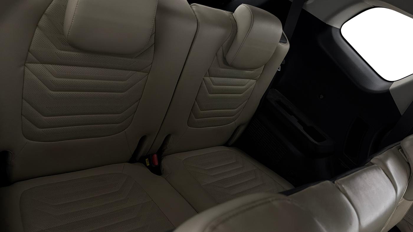 2022 KIA CARENS LUXURY 1.5 DIESEL 7 STR, Diesel, Manual, 82,982 km, Third Seat Row ( optional )