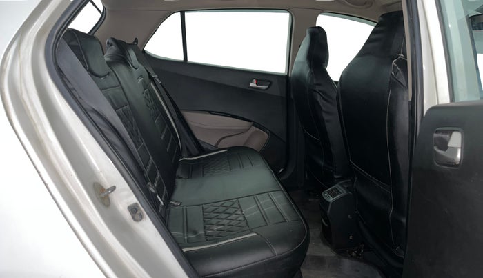 2014 Hyundai Grand i10 SPORTZ 1.2 KAPPA VTVT, Petrol, Manual, 70,547 km, Right Side Rear Door Cabin