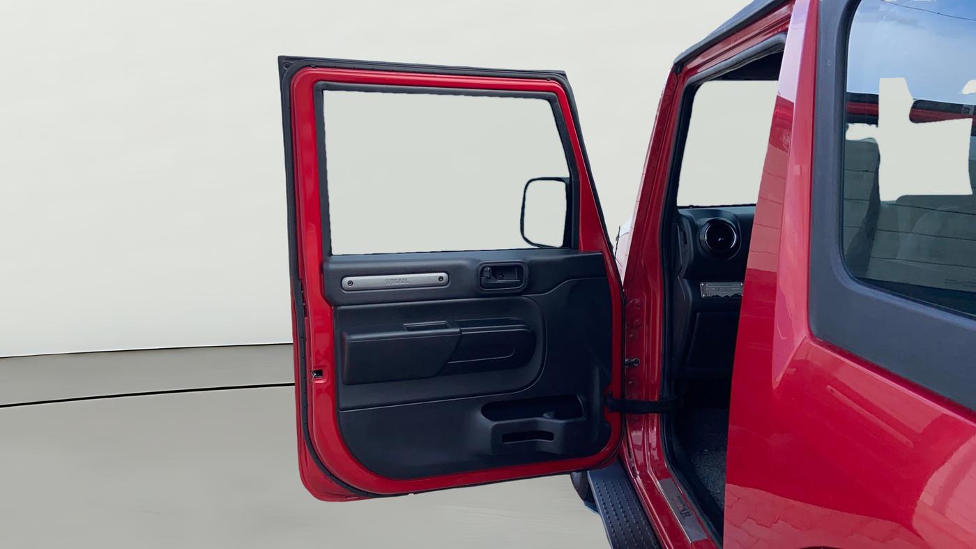 2021 Mahindra Thar LX D AT 4WD HT, Diesel, Automatic, 1,06,043 km, LHS Rear Door