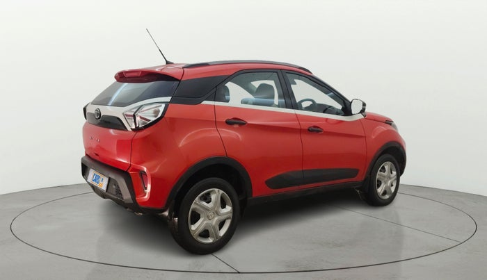 2021 Tata NEXON XMA SUNROOF PETROL, Petrol, Automatic, 43,003 km, Right Back Diagonal