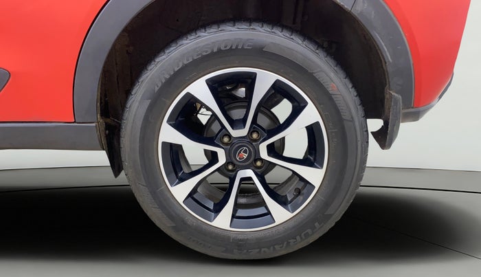2021 Tata NEXON XZ PLUS (O) PETROL DUAL TONE, Petrol, Manual, 53,304 km, Left Rear Wheel