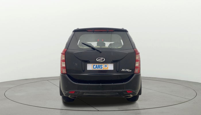 2013 Mahindra XUV500 W8, Diesel, Manual, 97,655 km, Back/Rear