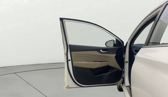 2018 Hyundai Verna 1.6 VTVT SX (O) AT, Petrol, Automatic, 77,959 km, LHS Front Door