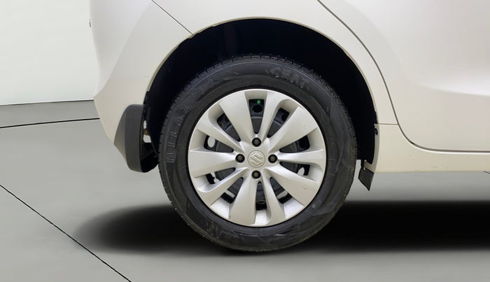 2016 Maruti Baleno DELTA PETROL 1.2, Petrol, Manual, 38,318 km, Right Rear Wheel