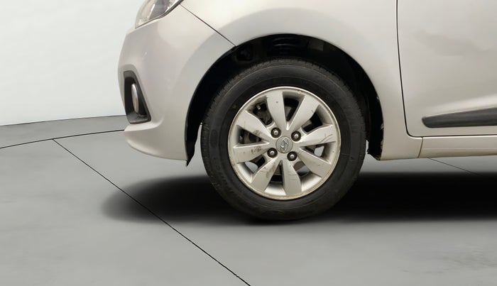 2014 Hyundai Xcent S (O) 1.2, Petrol, Manual, 1,18,579 km, Left Front Wheel