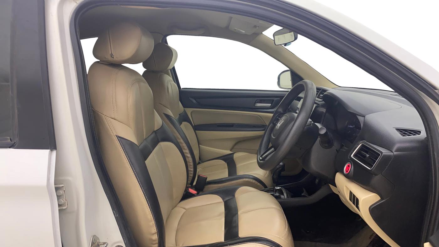 2020 Honda Amaze 1.5L I-DTEC V CVT, Diesel, Automatic, 73,548 km, Right Side Front Door Cabin
