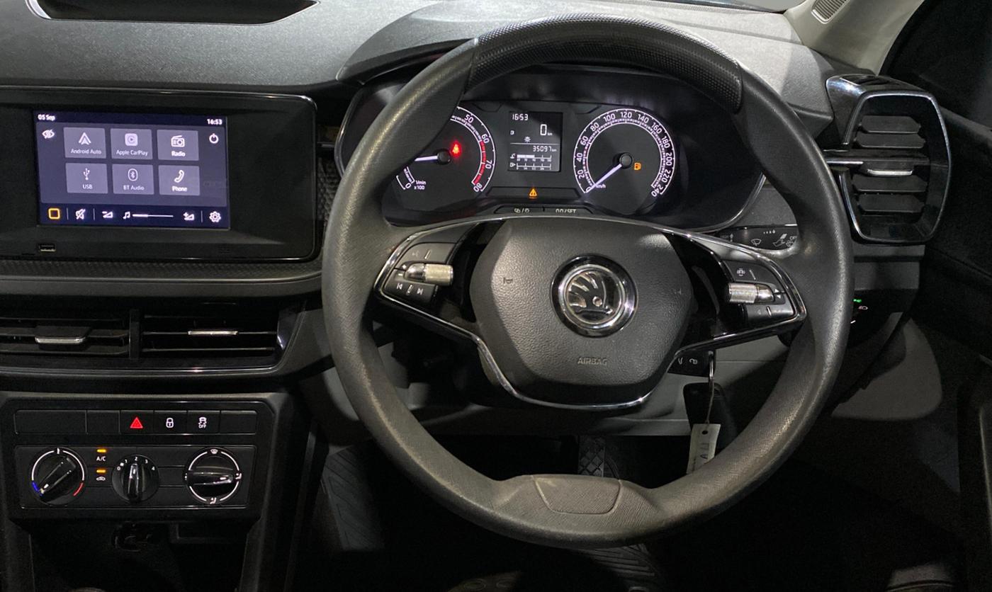 2021 Skoda KUSHAQ ACTIVE 1.0L TSI MT, Petrol, Manual, 35,092 km, Steering Wheel Close Up