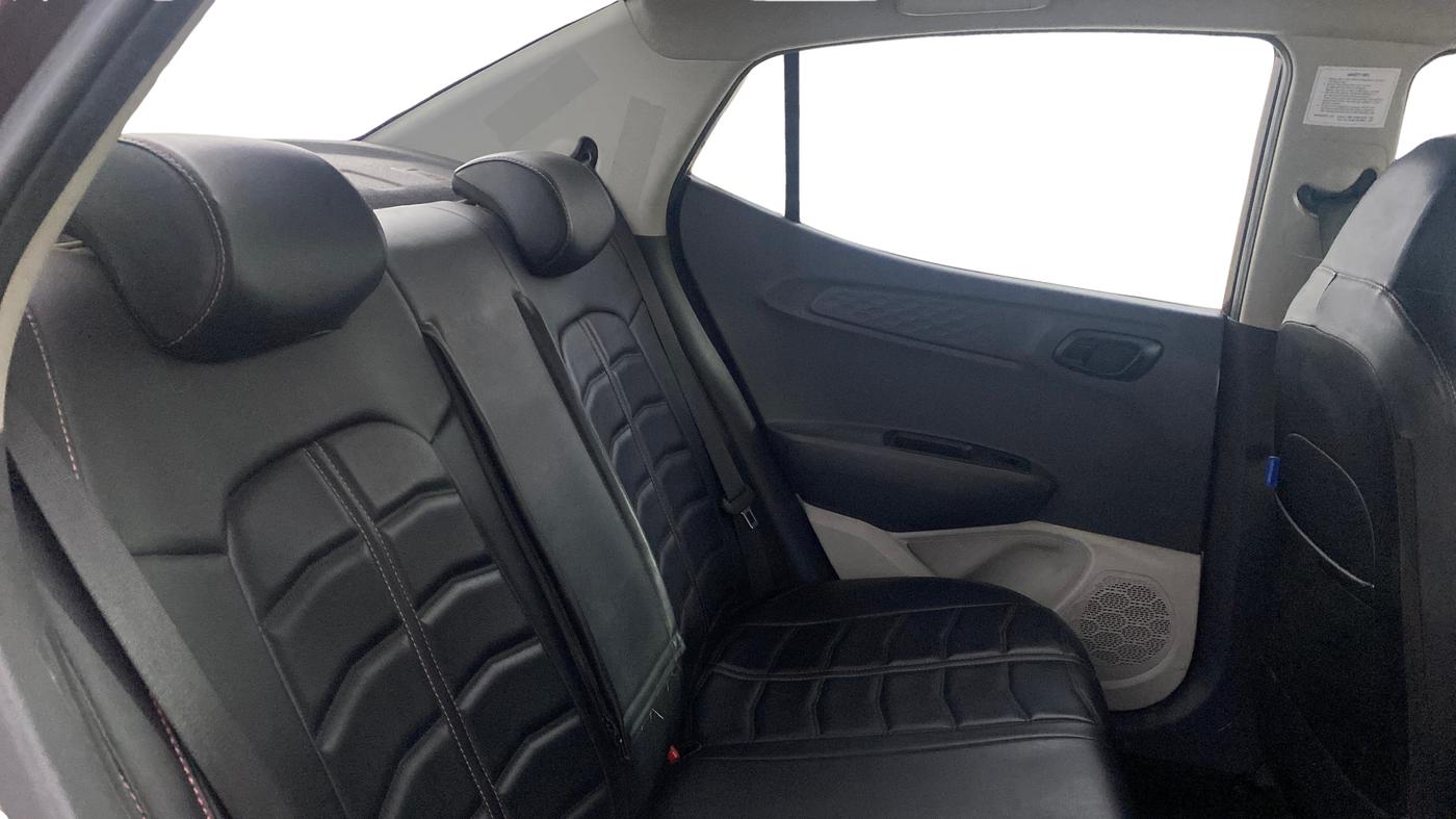 2020 Hyundai AURA S 1.2 CNG, CNG, Manual, 52,138 km, Right Side Rear Door Cabin